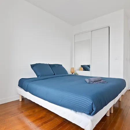 Heart Of - 3br - 8p - Tour Eiffel 7 Free Netflix